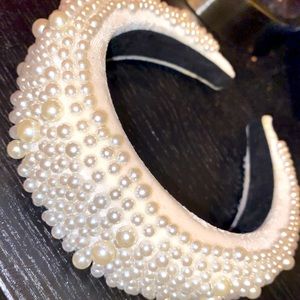 Pearl Headband NEVER WORN